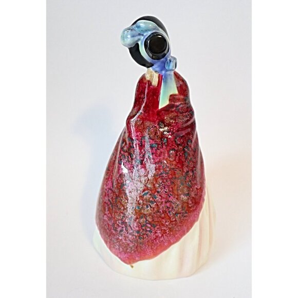 Vintage Royal Doulton Paisley Shawl Lady Porcelain Figurine Designed by L. Harra - Picture 3 of 6